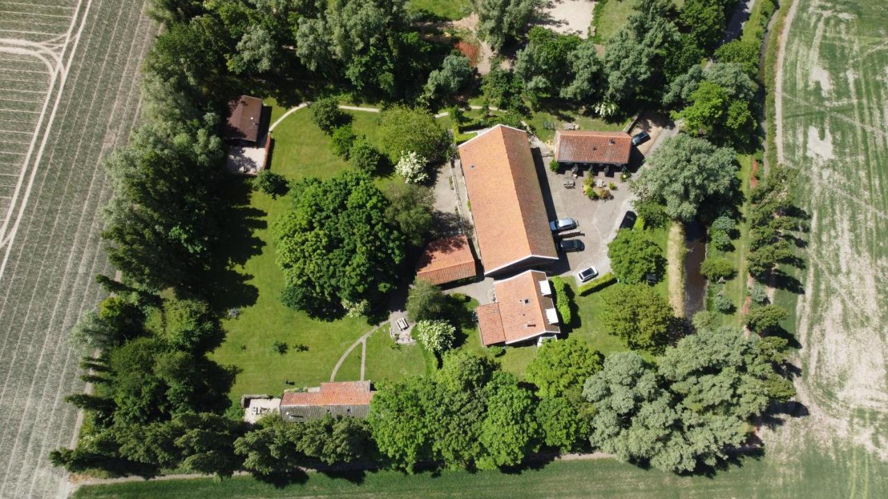 De Zeeuwsche Hoeve Kerkwerve Exterior photo